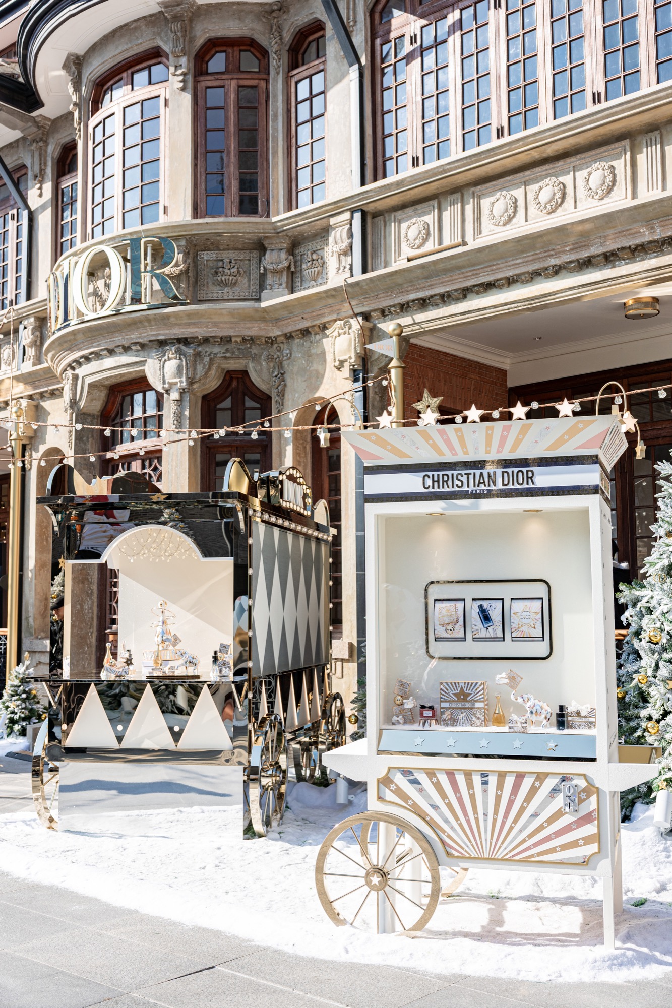 Beauty pop-up installation detail